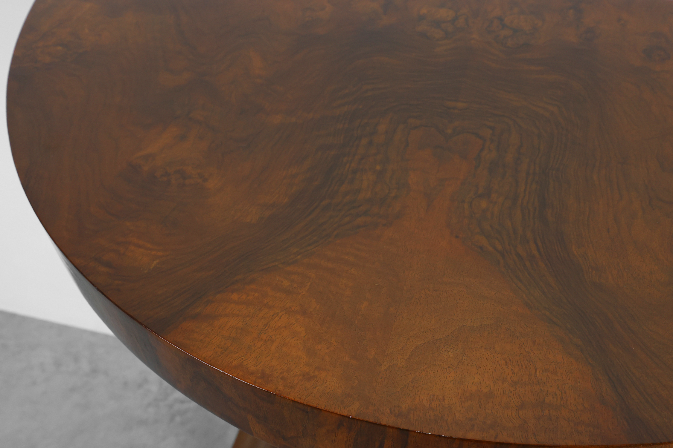 Art Deco Console Table in Walnut Veneer, France 1920sthumbnail